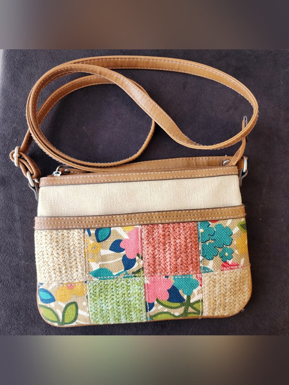 Relic by Fossil Patchwork Floral Canvas Straw Crossbody Bag Vintage Y2K Boho